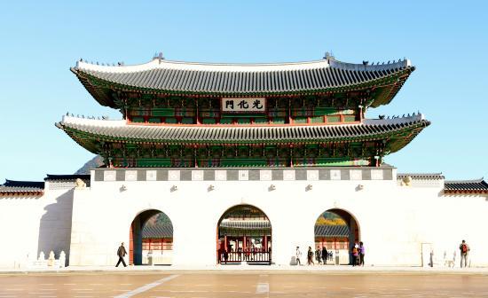 Puerta Gwanghwamun
